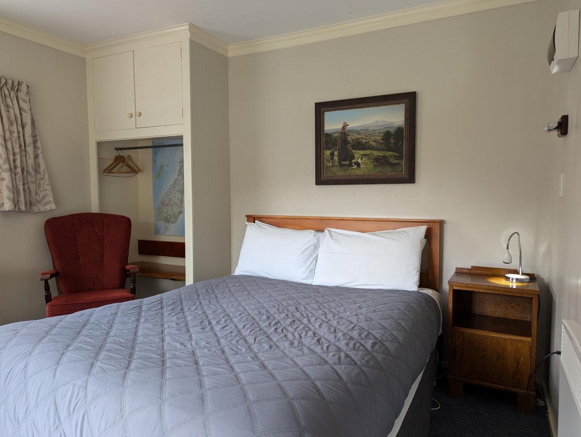 Burkes Pass Country Motels Exterior photo